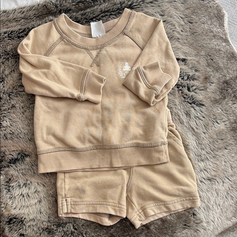GAP Beige Kids Sweatshirt and Shorts Set